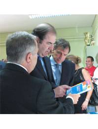 entrega de libro